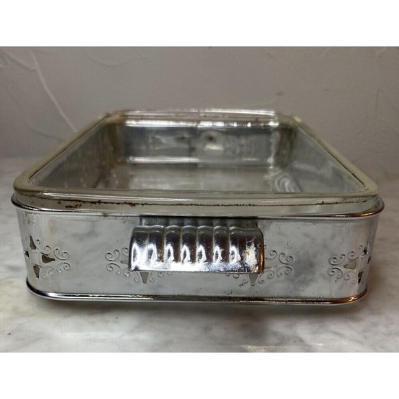 Vintage Pyrex #231 1.5qt With Matching Silver Tray - Picture 4 of 8